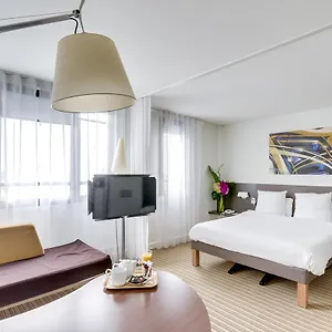Novotel Montreuil Vincennes 4*, Париж Франция